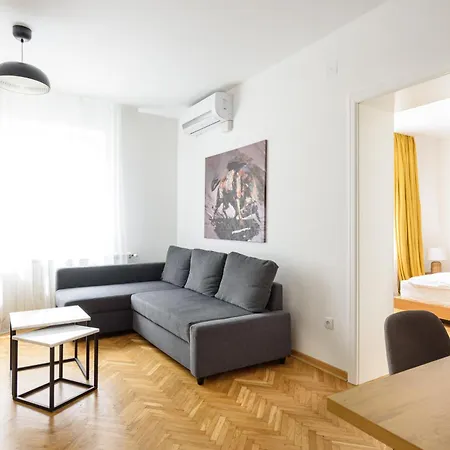 Tim 3 Apartment Belgrade
